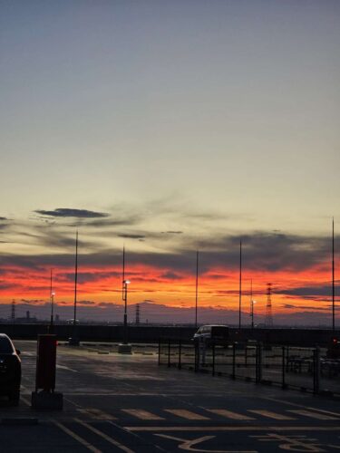 20250914_180345_copy_1260x1680